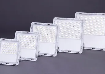 Naświetlacz LED 200W