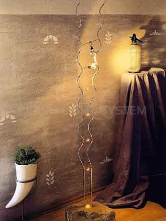 Lampa stojąca: Horny Tomato